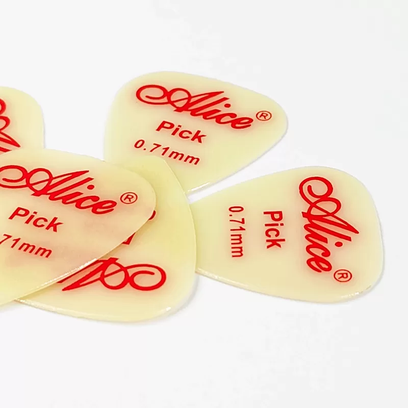 Celluloid-picks-AP-EFL-2-800x800